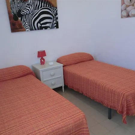 Aguamarina Apts 酒店 5*