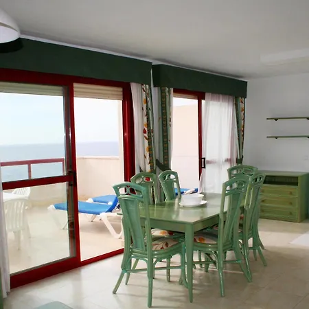 Отель Aguamarina Apts