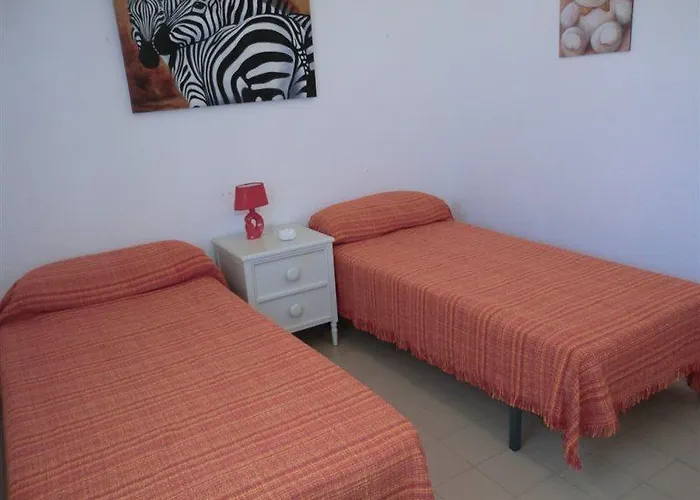 Aguamarina Apts 酒店 5*